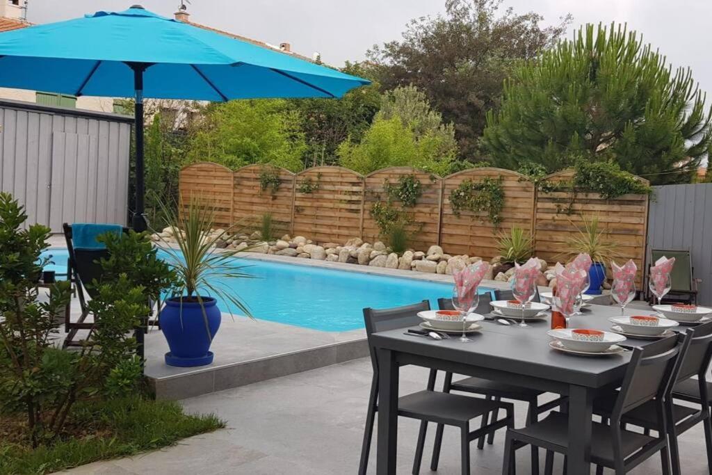 Belle Maison De Vacances Avec Piscine. Marquixanes Luaran gambar